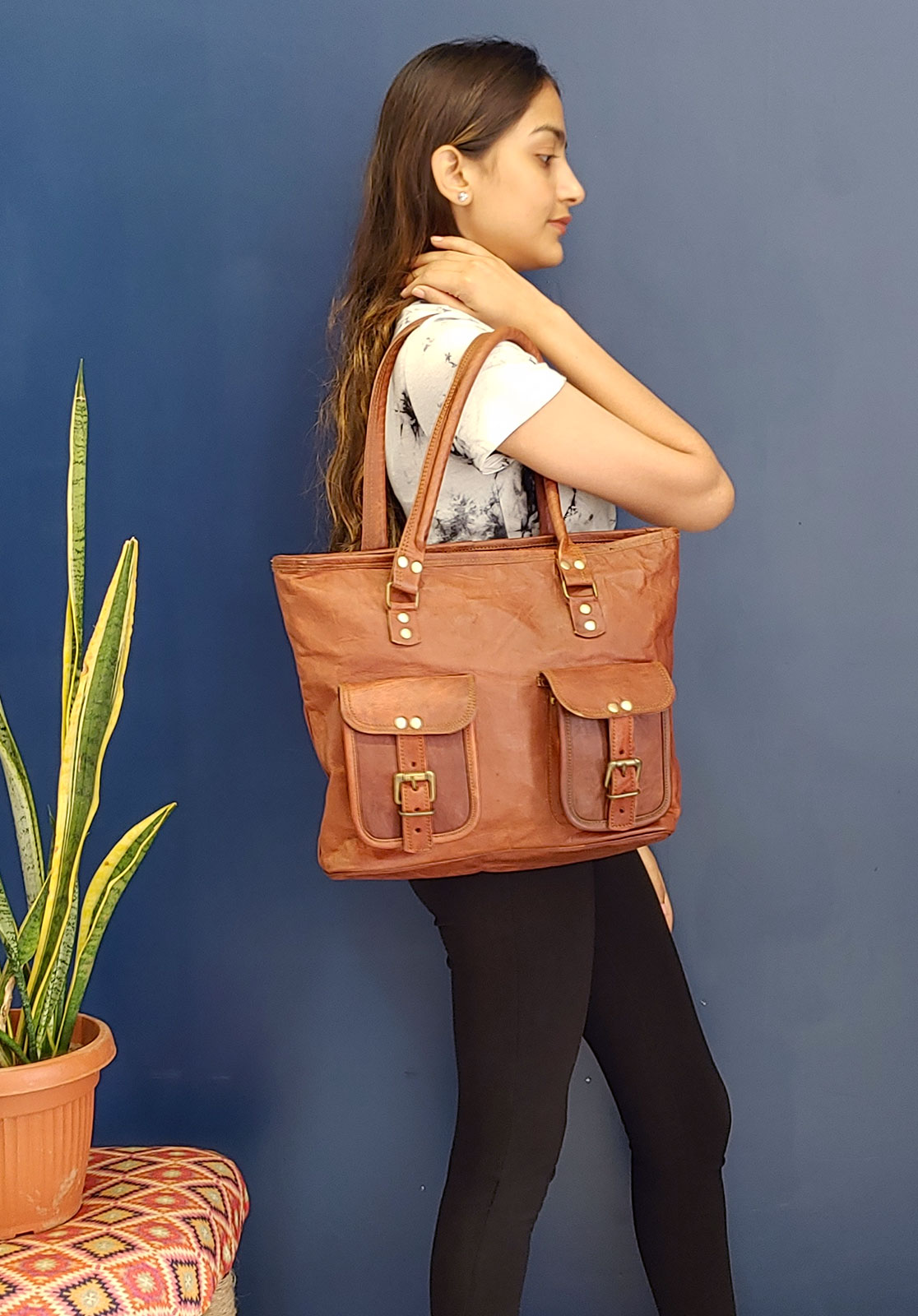 Vintage Genuine Leather Stylish Shopping Sling Purse Bag For Women
